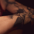 Laden Sie das Bild in den Galerie-Viewer, Armband Skull & Stones <br> rosegold